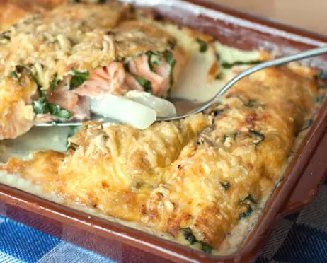 Gegratineerde asperges met zalm