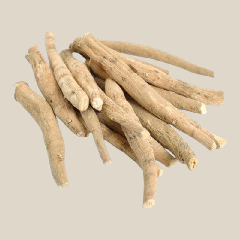 TuanaShop BV gesneden Ashwaganda wortels van natuurlijke bruine kleur voor gebruik in smoothies of yoghurt