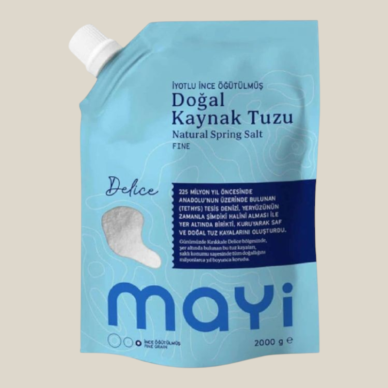 TuanaShop BV Mayi natuurlijk bronzout fijn in een lichtblauwe verpakking van 2 kg met 84 mineralen.