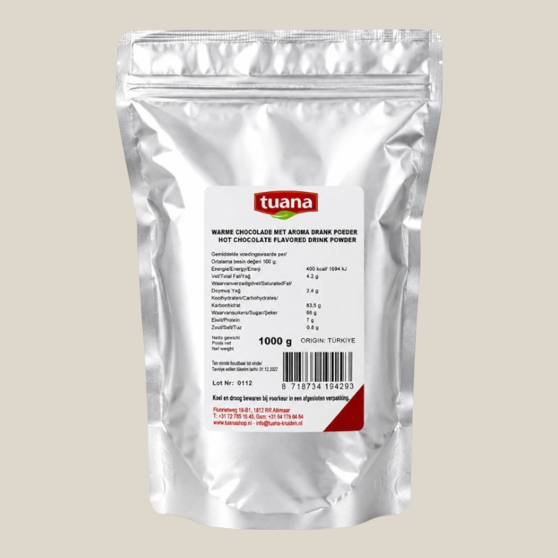 TuanaShop BV warme chocolade poeder in een zilverkleurige stazak van 1000 gram met productinformatie en etiket.