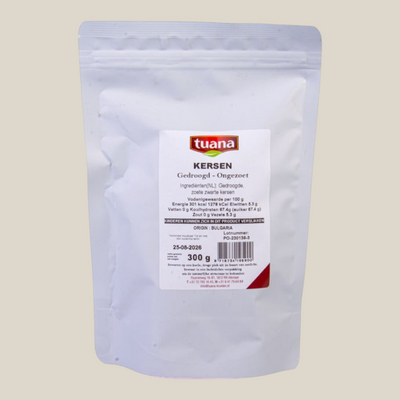 TuanaShop BV verpakking met gedroogde kersen in een hersluitbare witte stazak van 300 gram