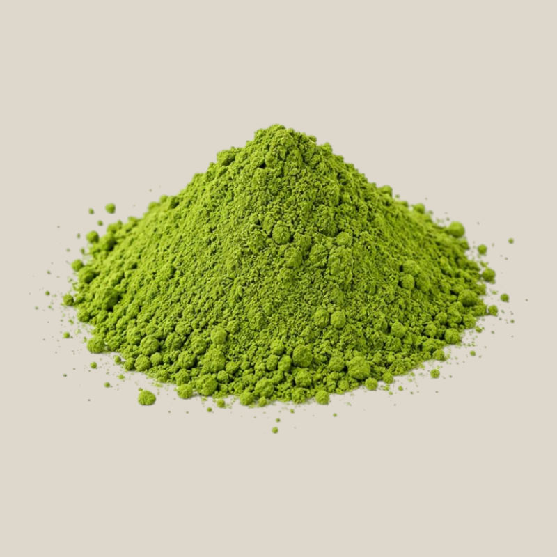 TuanaShop BV premium Chinese matcha groene theepoeder met een fijne textuur en levendige groene kleur