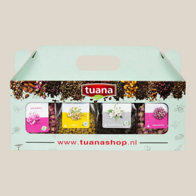 TuanaShop BV Thee Pakket 2026 met diverse theesoorten, rozenknoppen en kamille in een decoratieve geschenkdoos