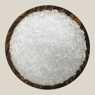 Tuana Zeezout Korrels Grof – natuurlijk grof zeezout met pure smaak voor vlees, vis, groenten, salades en zoutmolens