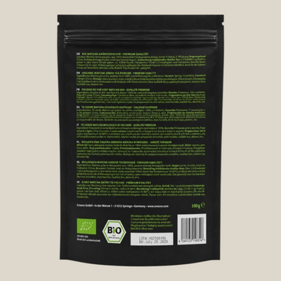 TuanaShop BV Creano biologische premium matcha thee poeder in een zwarte verpakking van 100 gram